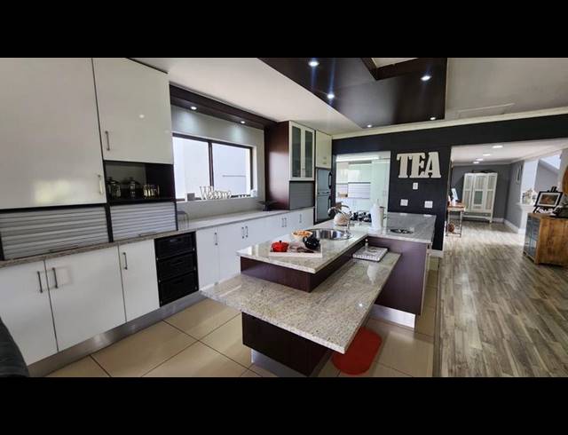 FARM FOR SALE IN BLUE SADDLE RANCHES